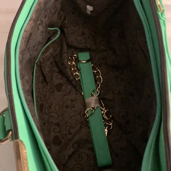 New Handbag Purse - Picture 5 of 6